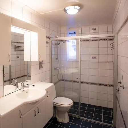 Quiet Place Near Centre And The Mountains Appartement *