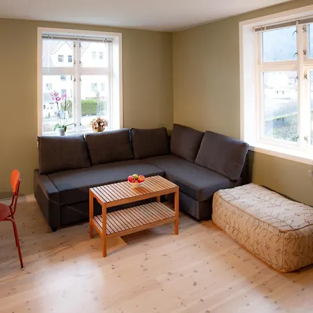 Apartment Quiet Place Near Centre And The Mountains *